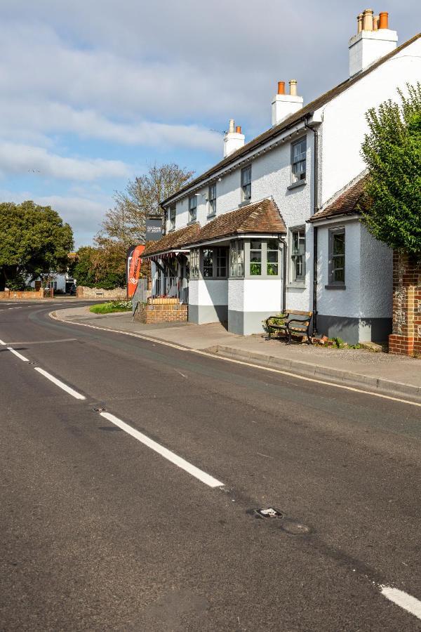 The Old House At Home West Wittering Exterior photo